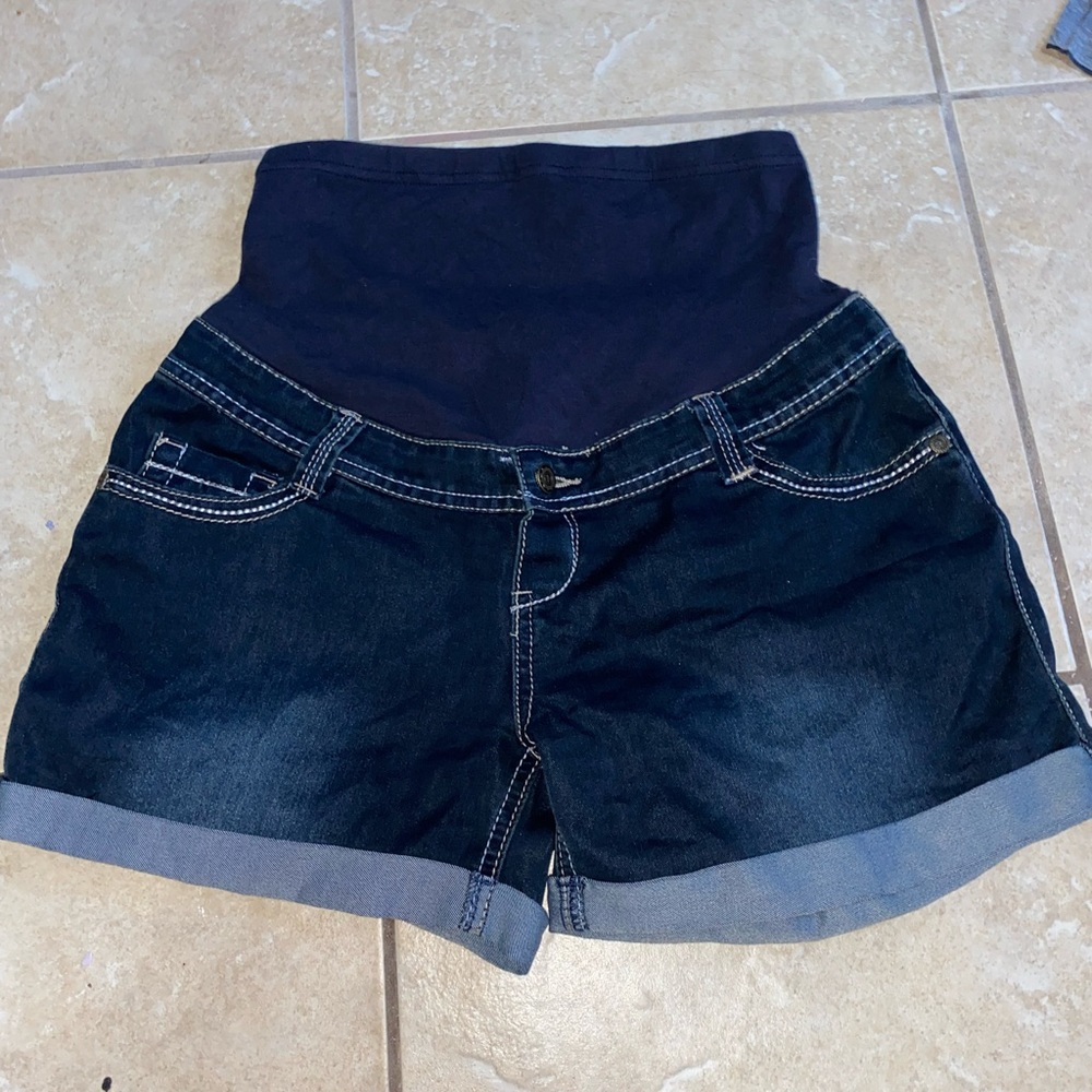 oh! mamma maternity shorts (size s)